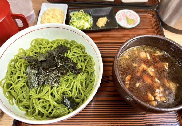 東家春採分店食事紹介