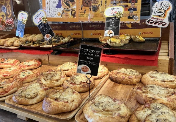 麦音（ますやぱん）ショーケース